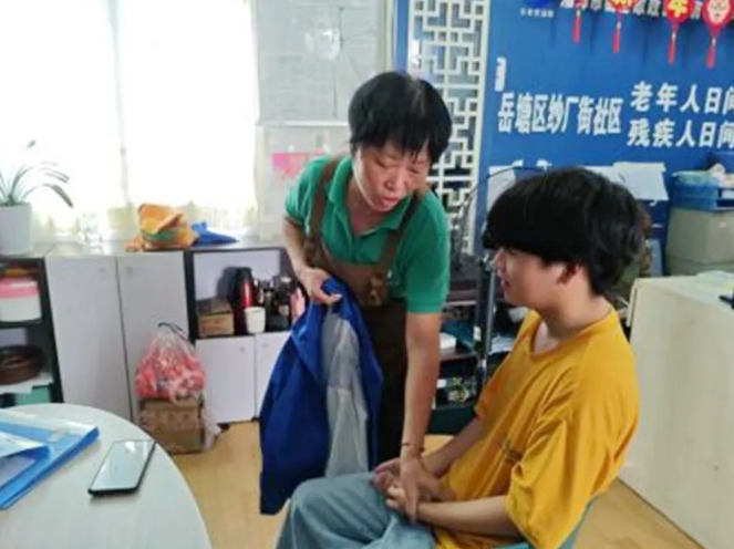 俩宝贝月度培?考核再升U? width=