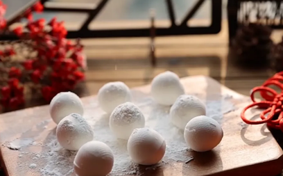 银v俩宝贝爷爷奶奶“闹”元? /></a></li><li><a href=